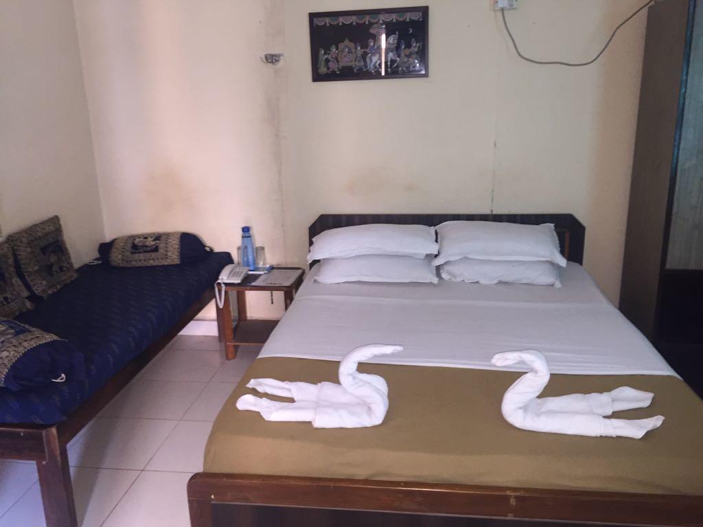Pears Beach Resort Dāpoli Exterior foto