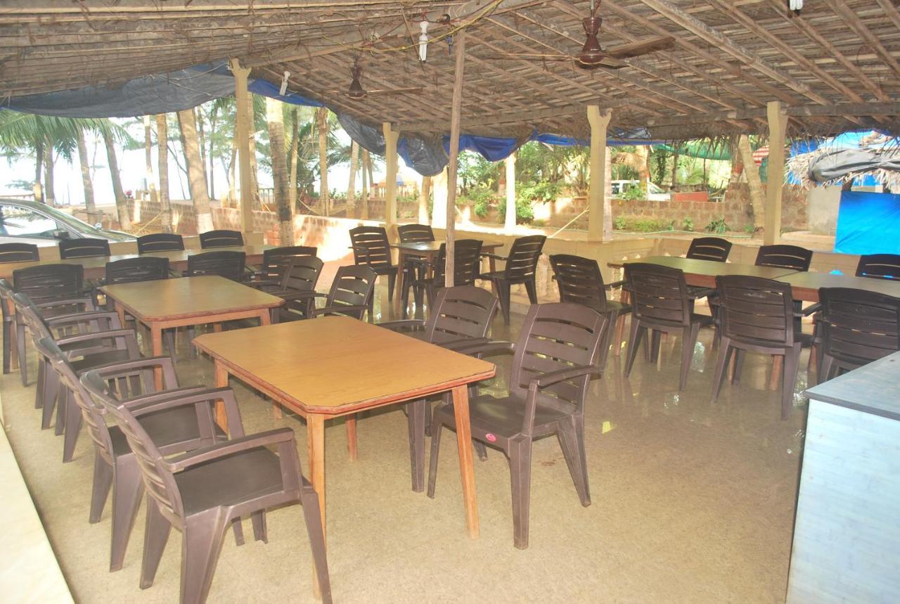 Pears Beach Resort Dāpoli Exterior foto